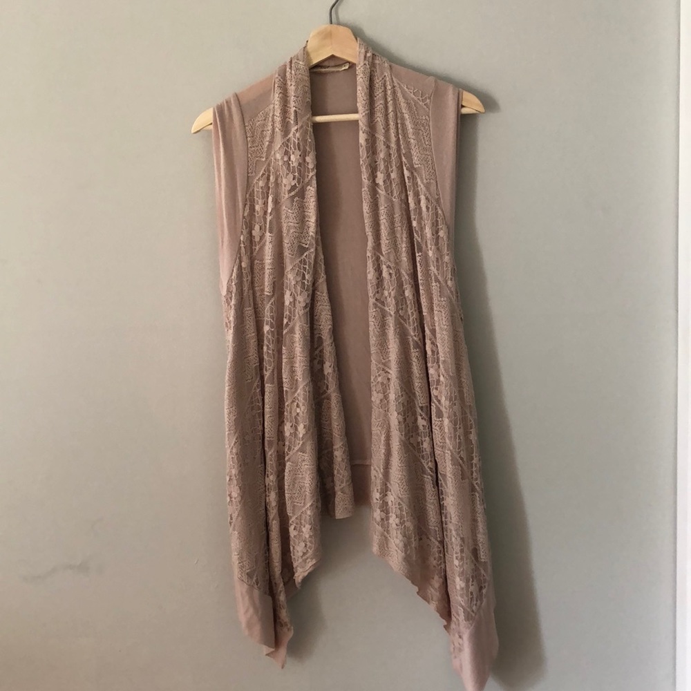 Cream Sleeveless Duster